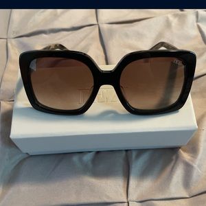 Dezi sunglasses